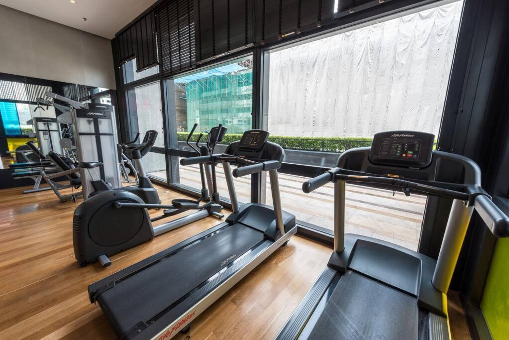 Arcoris Mont Kiara 18# Deluxe 2 Bedroom With Balcony Kl #1-4pax Pangsapuri Kuala Lumpur